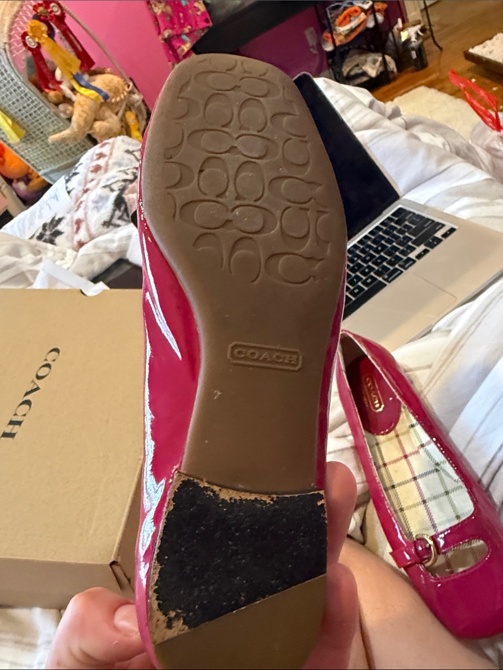 Coach Glossy Patent Ballet Flats in Hot Pink size 5 women’s - Picture 6 of 8